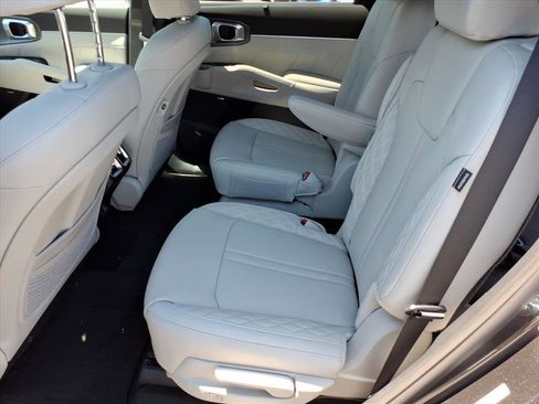 New 2026 Kia Sorento SX Prestige AWD/4WD image 12