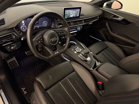 Used 2018 Audi A4 2.0T Premium Plus w/ Premium Plus Package AWD/4WD image 4