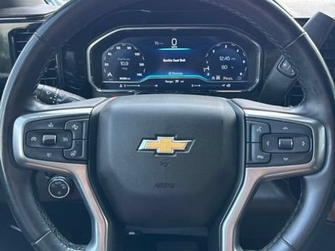 Used 2023 Chevrolet Silverado 1500 LT w/ Protection Package AWD/4WD image 17