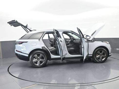 Used 2025 Land Rover Range Rover Velar Dynamic SE AWD/4WD image 74