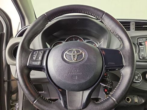 Used 2015 Toyota Yaris SE FWD image 21