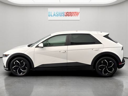 Used 2024 Hyundai Ioniq 5 SE image 6