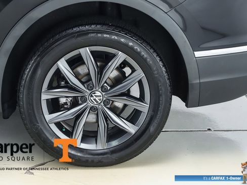 Used 2023 Volkswagen Tiguan SE image 45