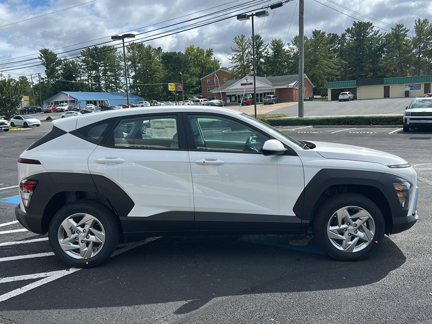 New 2026 Hyundai Kona SE AWD/4WD image 9