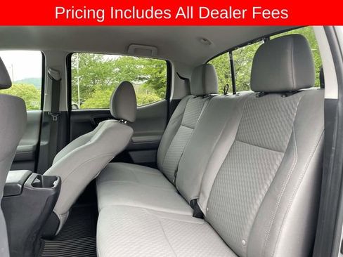 Used 2023 Toyota Tacoma SR AWD/4WD image 16