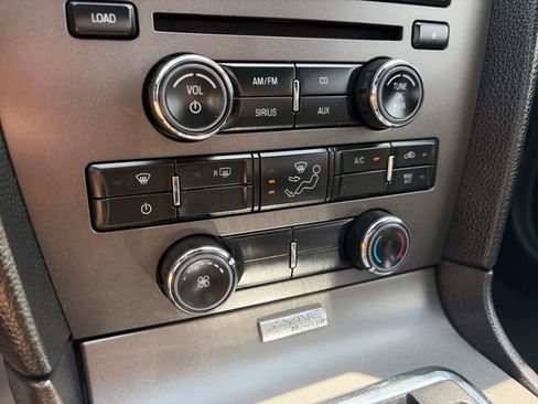 Used 2011 Ford Mustang Premium RWD image 19