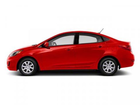 Used 2013 Hyundai Accent GLS w/ Premium Pkg image 3