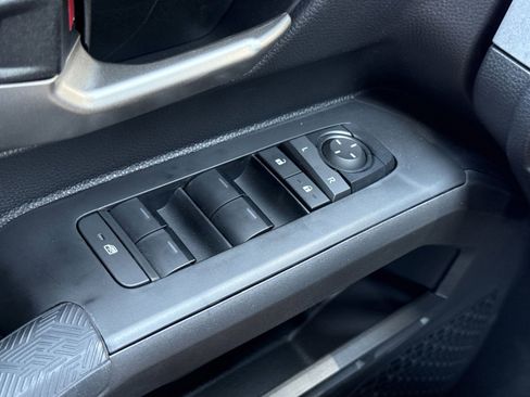 New 2025 Toyota Tacoma 4x4 Double Cab Hybrid image 15