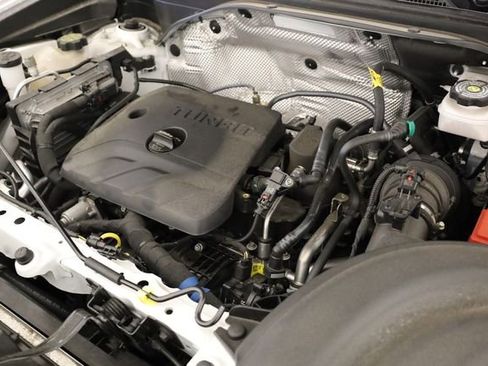 Used 2025 Buick Encore GX Preferred image 8