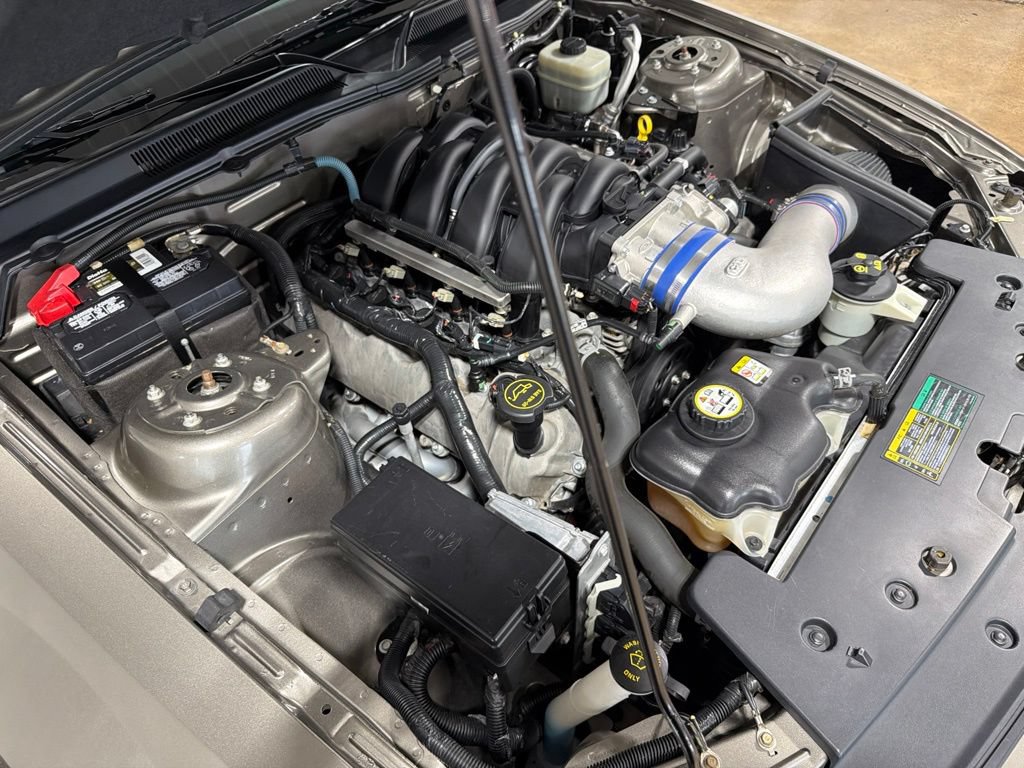 Used 2005 Ford Mustang GT RWD image 32