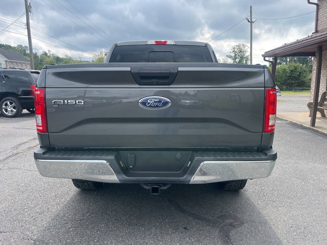 Used 2015 Ford F150 XL w/ Equipment Group 101A Mid AWD/4WD image 7