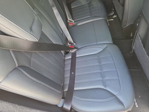 Used 2019 Mercedes-Benz GLE 43 AMG 4MATIC image 20