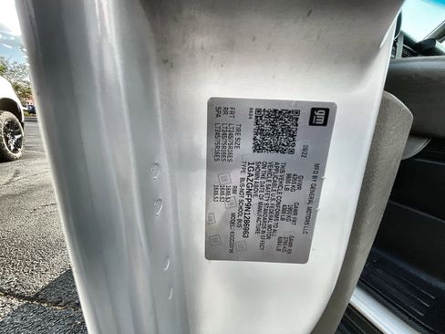 Used 2022 Chevrolet Express 3500 LS image 22