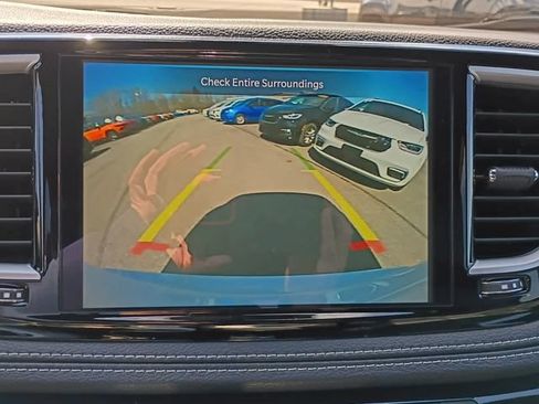 Used 2026 Chrysler Pacifica Select FWD image 23
