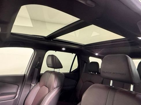 Used 2025 Honda Pilot Black Edition image 35