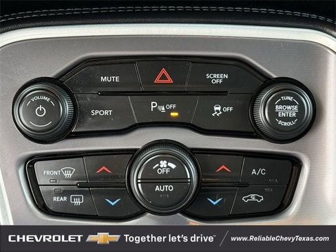 Used 2022 Dodge Challenger GT image 19