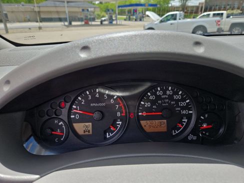 Used 2019 Nissan Frontier SV image 18