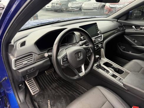 Used 2019 Honda Accord Sport image 13