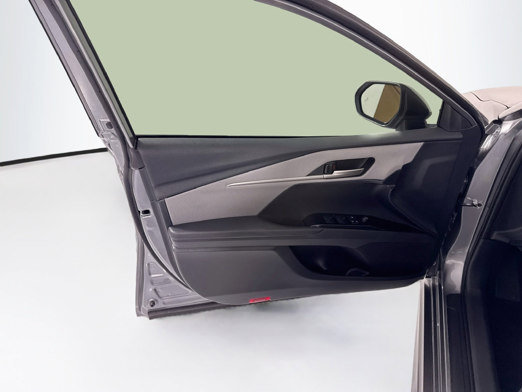 Used 2025 Toyota Camry SE w/ Multimedia Upgrade Package FWD image 24