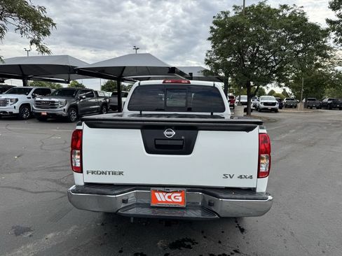Used 2017 Nissan Frontier SV AWD/4WD image 7