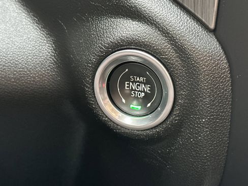 Certified 2020 GMC Sierra 1500 Denali w/ Denali Ultimate Package image 29