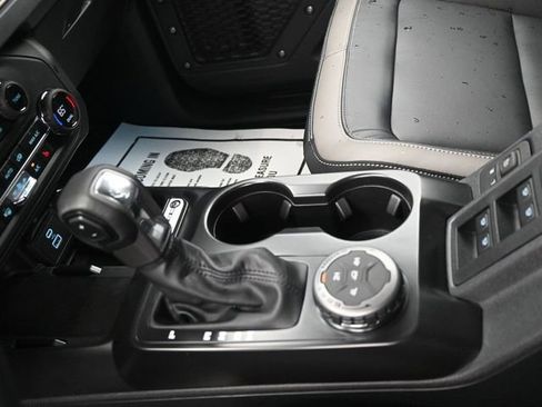 New 2025 Ford Bronco Outer Banks image 14