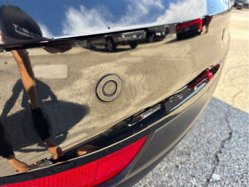 Used 2017 Ford Focus SEL FWD image 14
