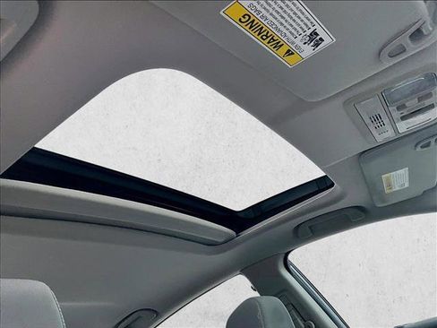 Used 2019 Honda Civic EX image 16