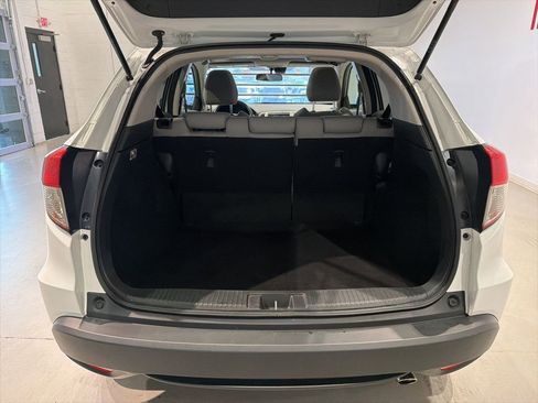 Used 2022 Honda HR-V EX image 26