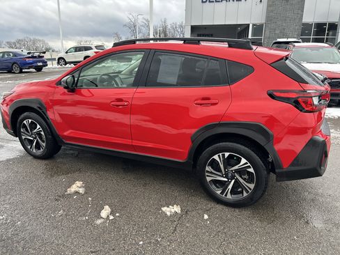 Used 2024 Subaru Crosstrek 2.0i Premium image 18