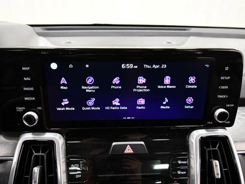 Certified 2023 Kia Sorento SX AWD/4WD image 24