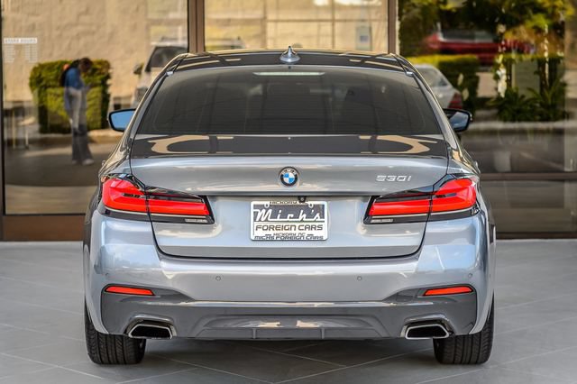 Used 2021 BMW 530i RWD image 8