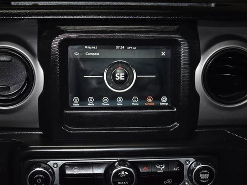 Used 2023 Jeep Wrangler Sport image 15