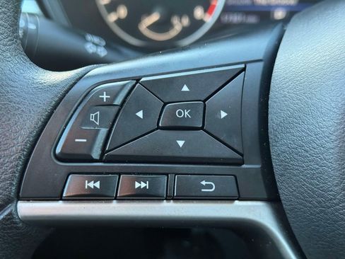 Used 2025 Nissan Altima 2.5 SV w/ SV Special Edition Package FWD image 21