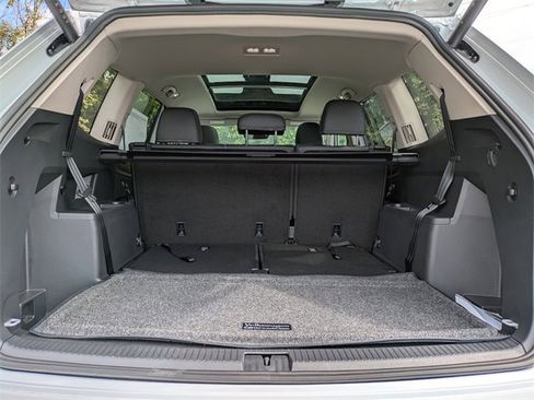 New 2026 Volkswagen Atlas SE image 13