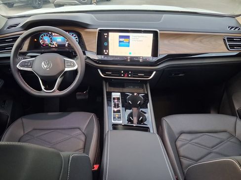New 2026 Volkswagen Atlas SE FWD image 6