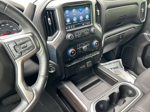 Used 2021 Chevrolet Silverado 1500 LT Trail Boss AWD/4WD image 15