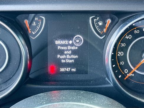 Used 2022 Jeep Wrangler Unlimited Sport AWD/4WD image 13