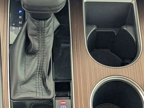 Used 2021 Toyota Sienna LE image 20