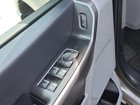 Certified 2025 Ford F250 XLT image 21