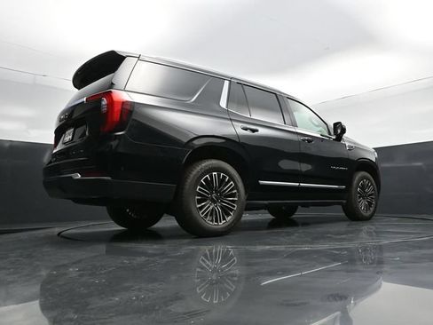 Used 2025 GMC Yukon Elevation w/ LPO, Elevation Black Package AWD/4WD image 59