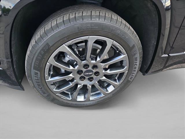 Used 2023 GMC Acadia Denali w/ Black Diamond Edition AWD/4WD image 24