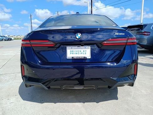 New 2026 BMW 530i w/ M Sport Package RWD image 8