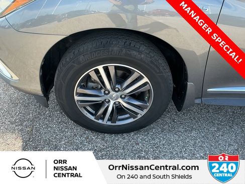 Used 2019 INFINITI QX60 Luxe w/ Essential Package image 9