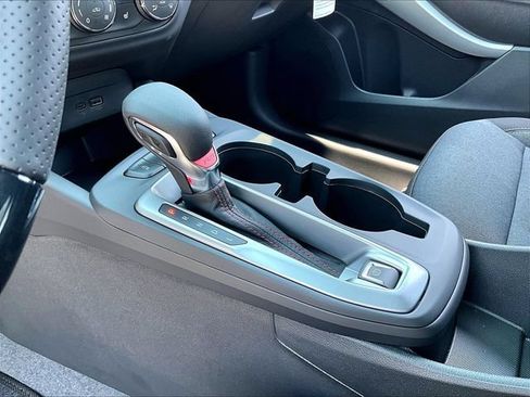New 2026 Chevrolet Trax RS w/ Sunroof Package FWD image 13