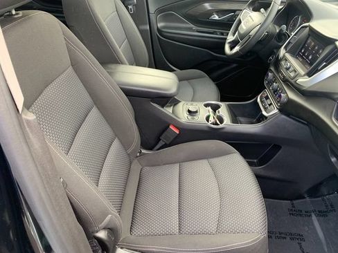 Used 2022 GMC Terrain SLE w/ Driver Convenience Package AWD/4WD image 10