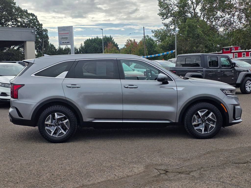 Used 2022 Kia Sorento EX FWD image 10