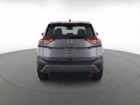 Used 2024 Nissan Rogue SV FWD image 6