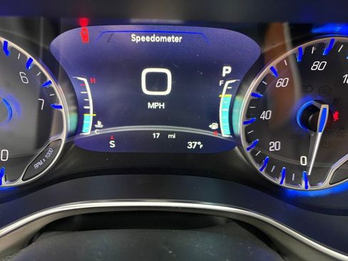 New 2026 Chrysler Pacifica Pinnacle w/ Trailer Tow Group image 13