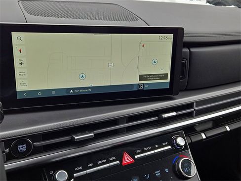 Used 2025 Hyundai Santa Fe XRT w/ Tow & Go Package image 12